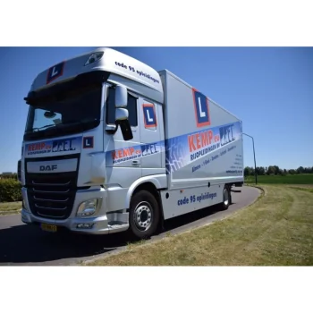 Sale Cadeaubon: Rijd Zelf In Een Vrachtwagen