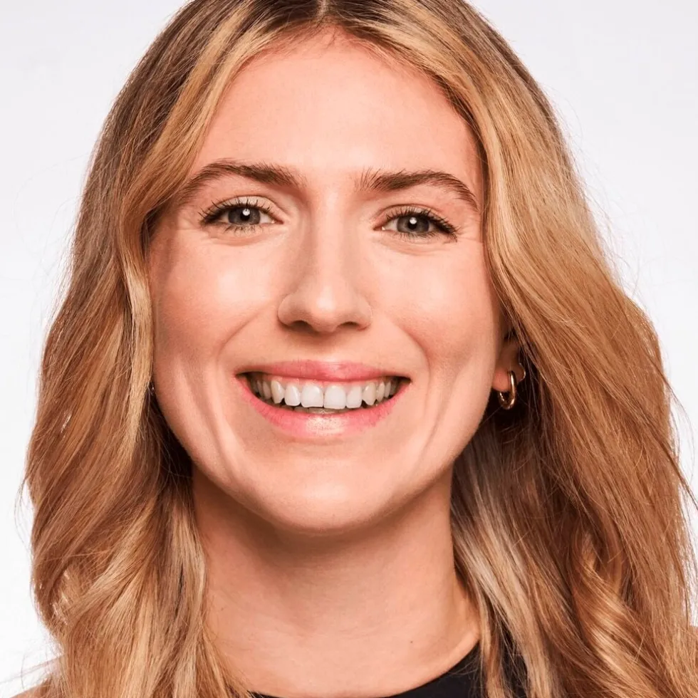 catrice-010-black-glam-doll-v-WXidFmXu-4.webp Sale Catrice 010 Black Glam & Doll Volume Mascara