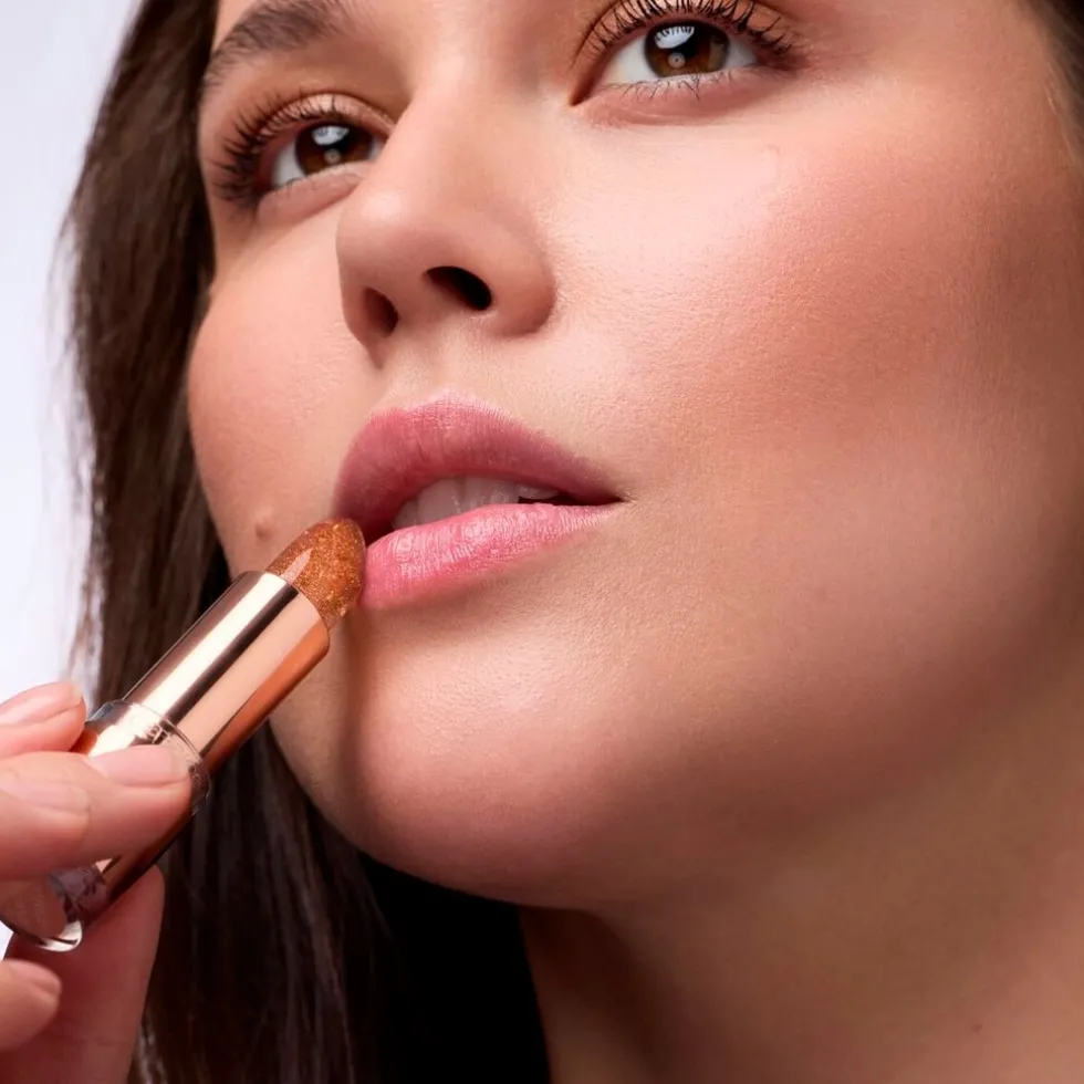 catrice-glam-in-gold-010-in-a-Nuxfmfqo-4.webp Outlet Catrice Glam In Gold 010 In A Gold Rush Lipbalm