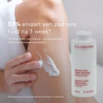 clarins-moisture-rich-bodyloti-tbyaMGnD-0.webp