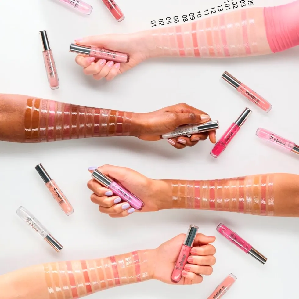 essence-extreme-shine-13-glaze-mgvIzQxU-4.webp Hot Essence Extreme Shine 13 Glazen Berry Volume Lipgloss