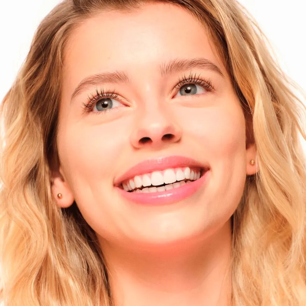 essence-lash-without-limits-03-SybDNZjC-5.webp Best Essence Lash Without Limits 03 Black Waterproof Mascara