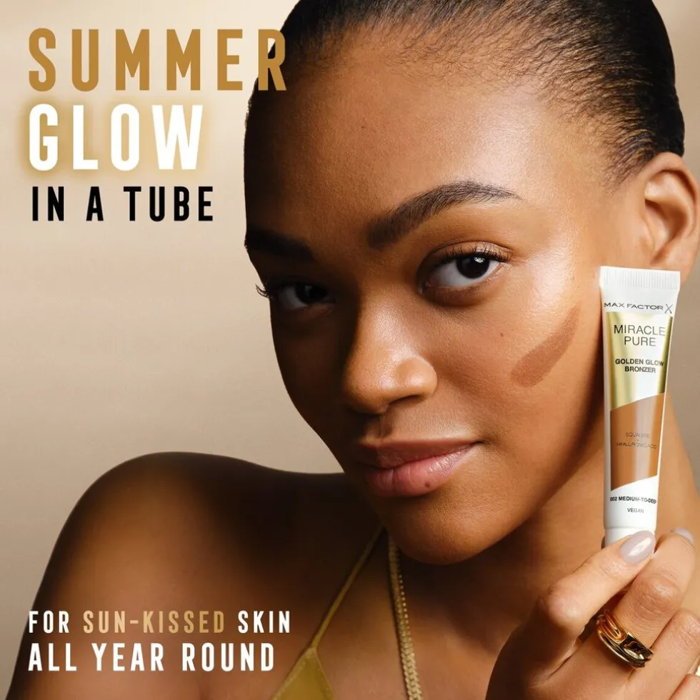 max-factor-miracle-pure-001-li-tTJydfIu-4.webp Hot Max Factor Miracle Pure 001 Light-to-Medium Golden Glow Bronzer