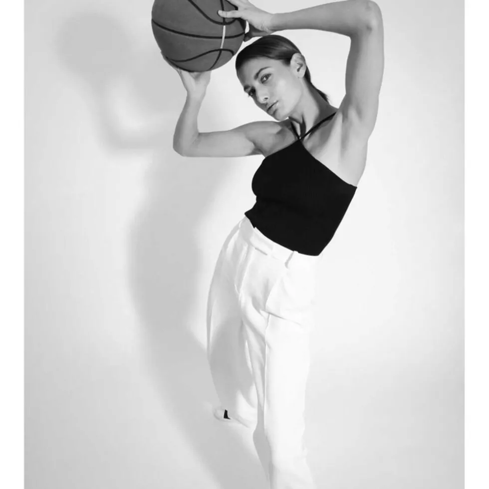 nivea-black-white-invisible-s-gUBIlFRp-5.webp Hot Nivea Black & White Invisible Silky Smooth Antitranspirant Roller