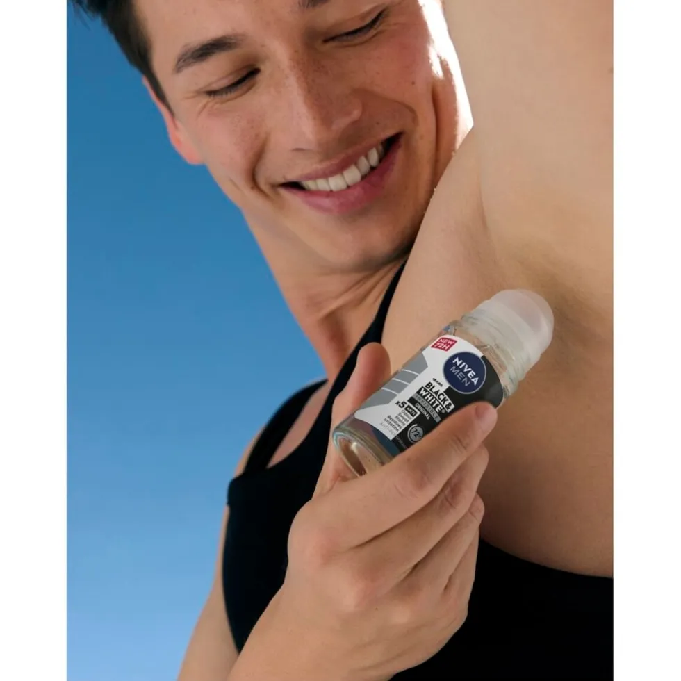 nivea-men-black-white-invisib-vZWVLtaM-2.webp Outlet Nivea Men Black & White Invisible Ultimate Impact Antitranspirant Roller
