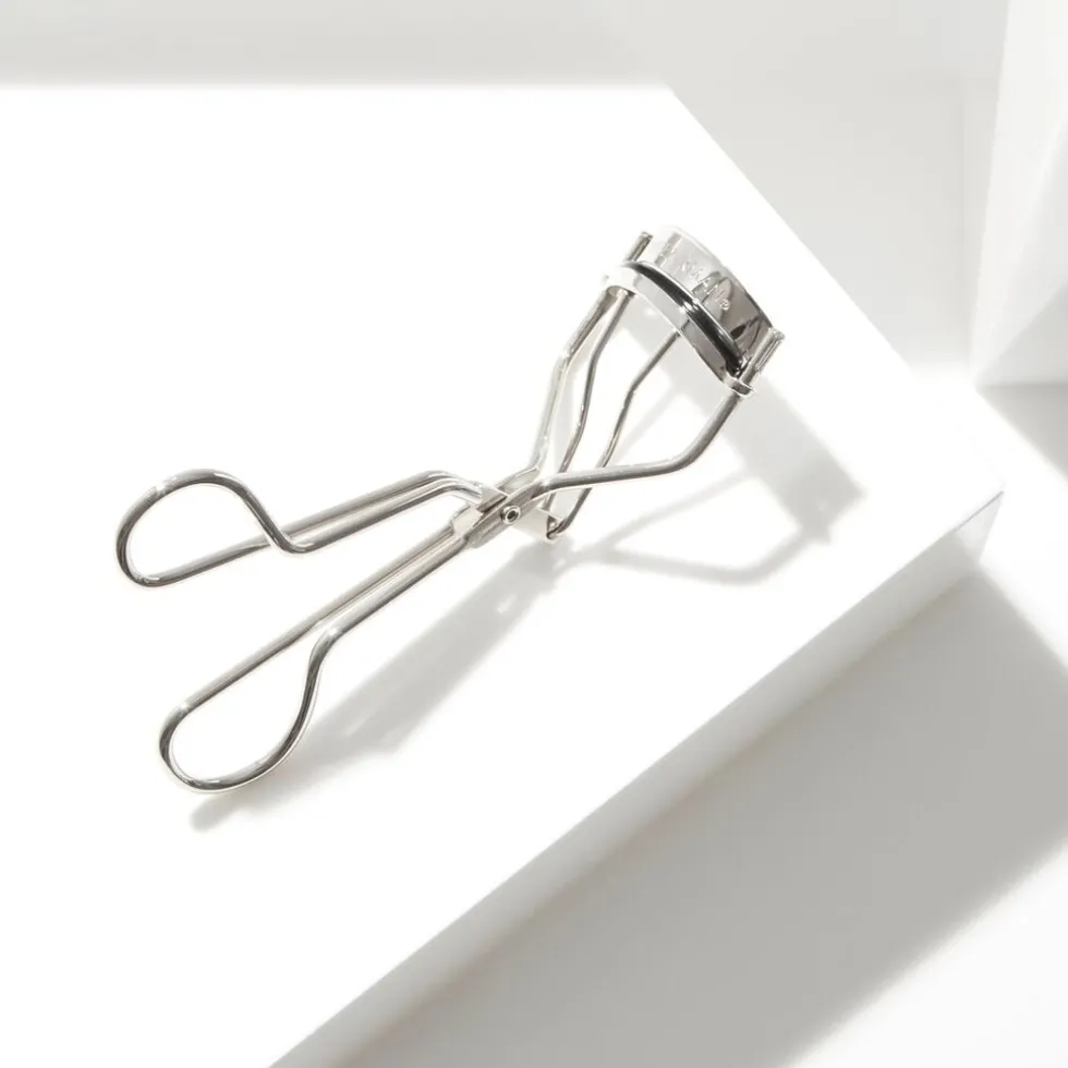 tweezerman-classic-lash-curler-IdgVKxfE-3.webp Outlet Tweezerman Classic Lash Curler