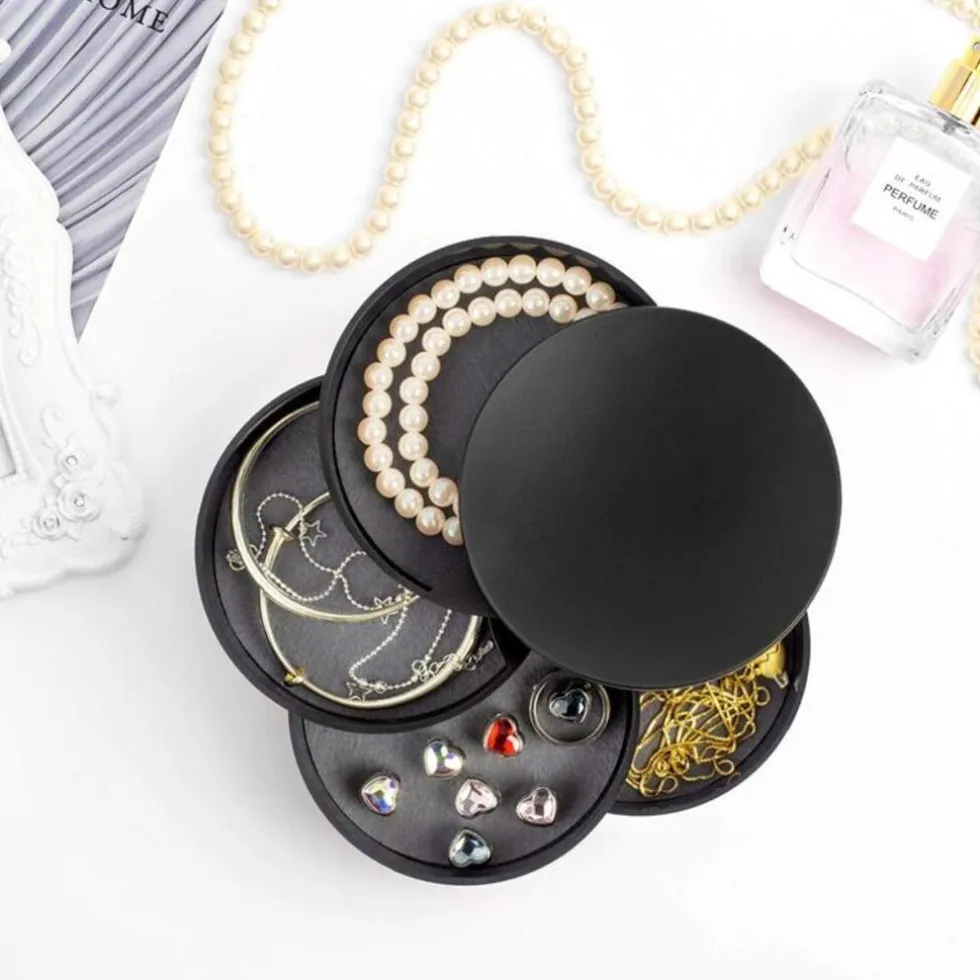 uniq-draaibare-ronde-sieradend-dlaRrVRh-1.webp Fashion UNIQ Draaibare Ronde Sieradendoos / Organizer Met 4 Vakken - Zwart