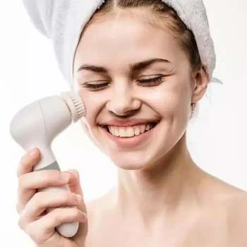 Discount UNIQ 4‑in‑1 Elektrische Gezichtsborstel Oplaadbaar